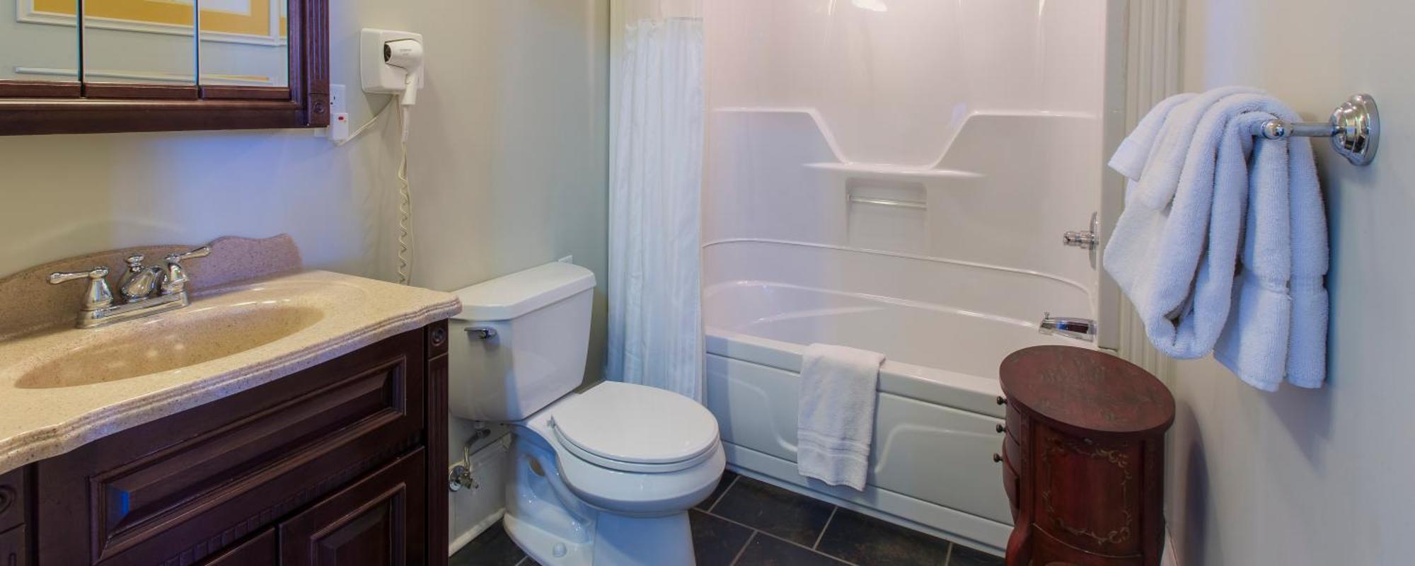 Chipman Hill Suites - Pratt House Saint John Room photo