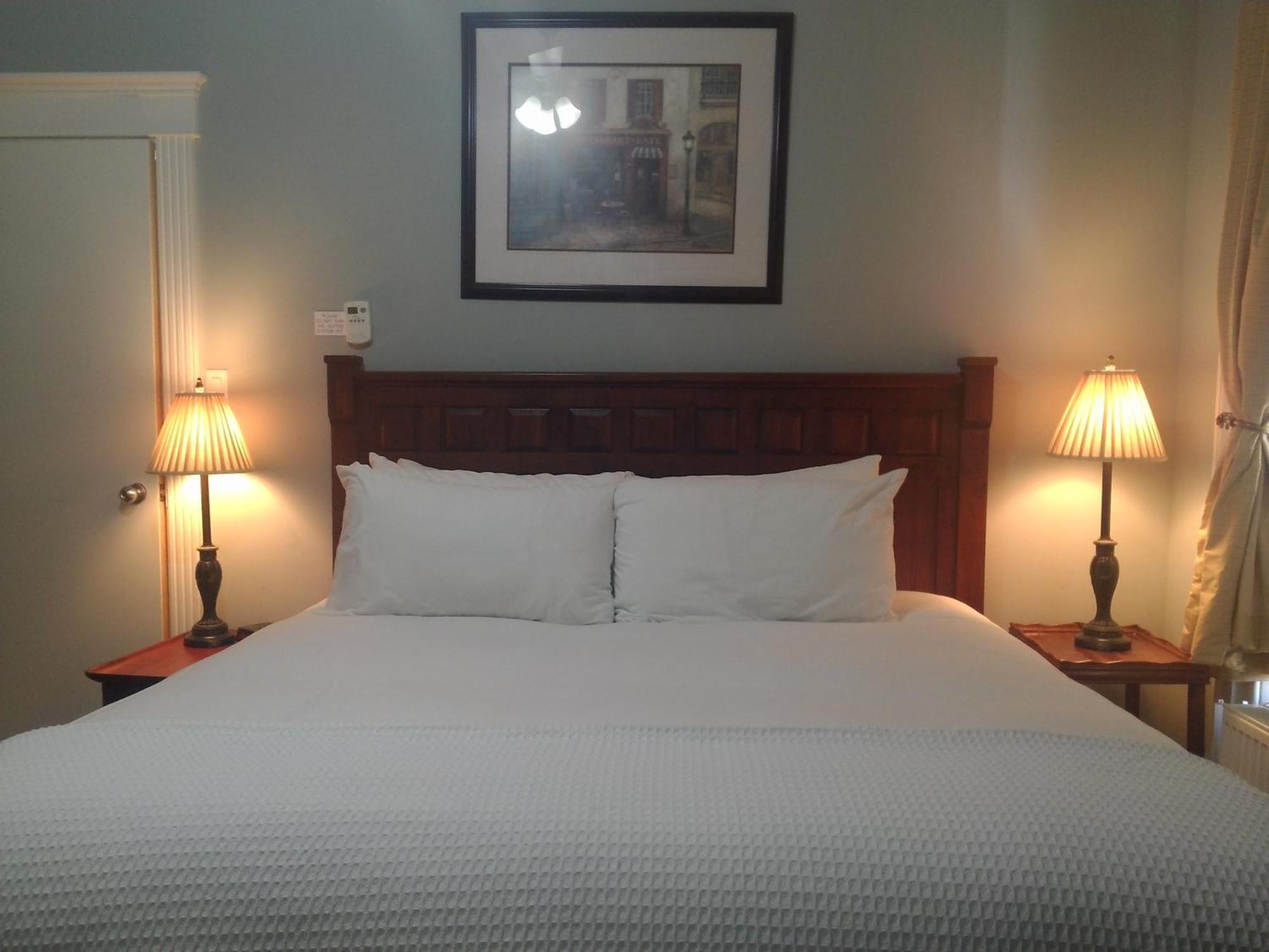 Chipman Hill Suites - Pratt House Saint John Room photo