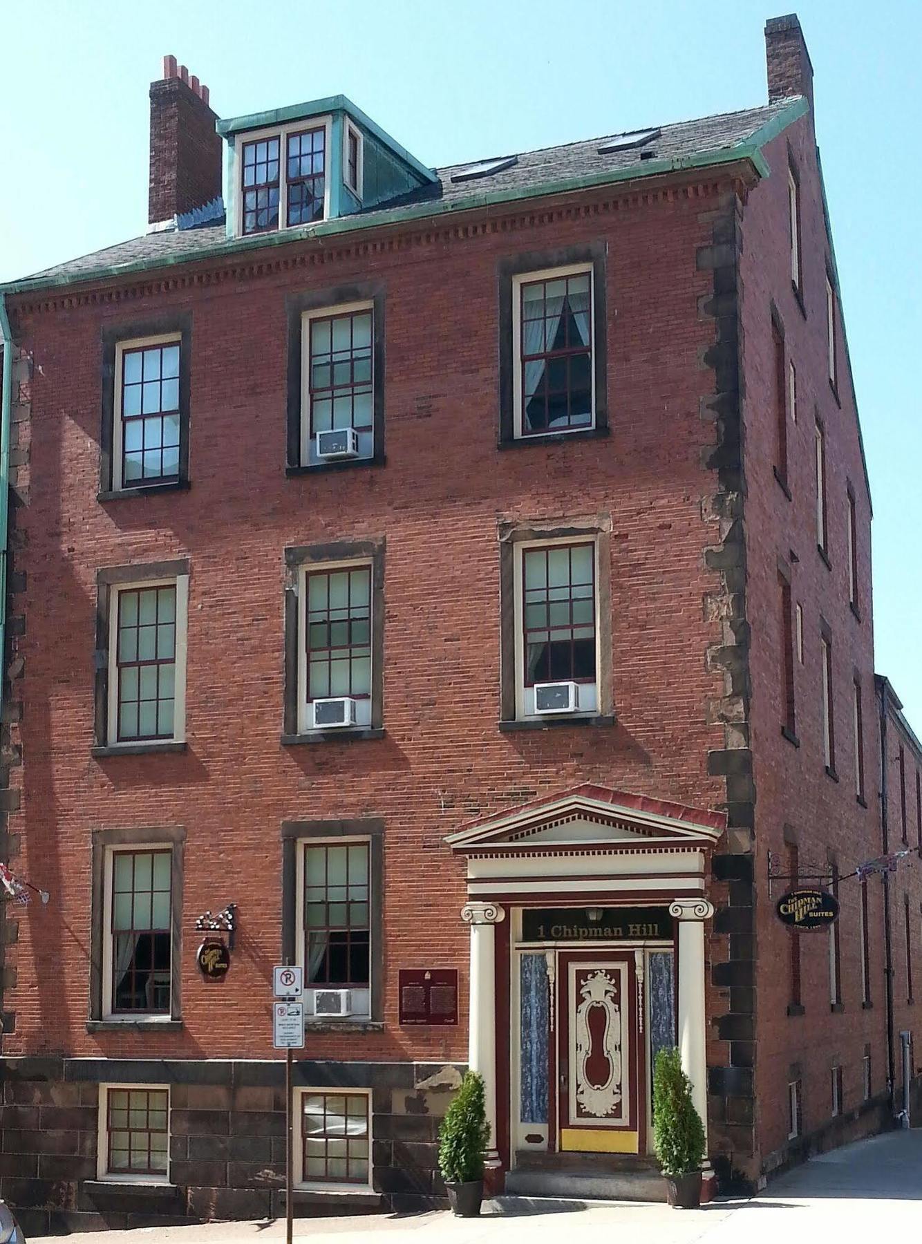 Chipman Hill Suites - Pratt House Saint John Exterior photo